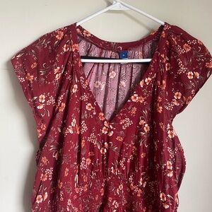 Old Navy Floral Maxi Dress, scrunchie waste with pockets!